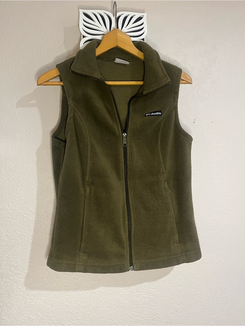 Columbia Women's Dark Olive Green Fleece Vest